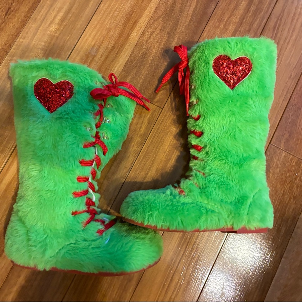Grinch Fuzzy Boots